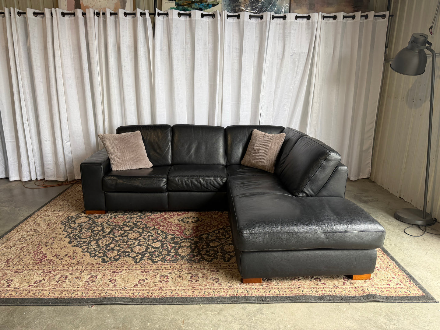 Sectionnel Natuzzi en Cuir Véritable Noir