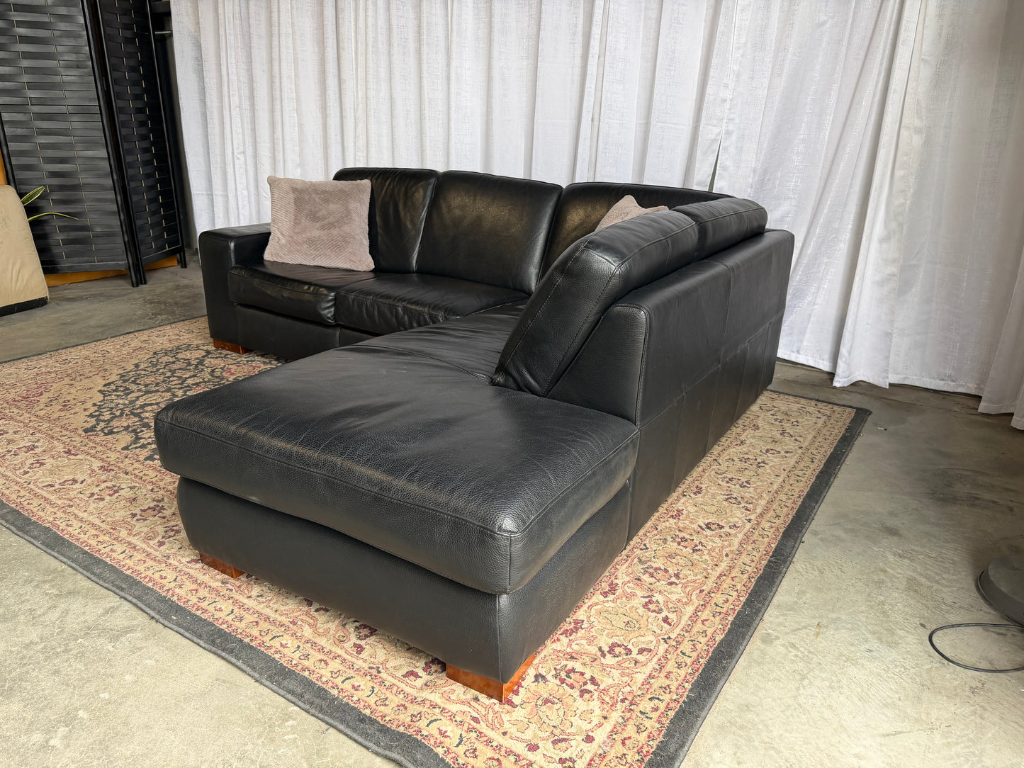 Sectionnel Natuzzi en Cuir Véritable Noir