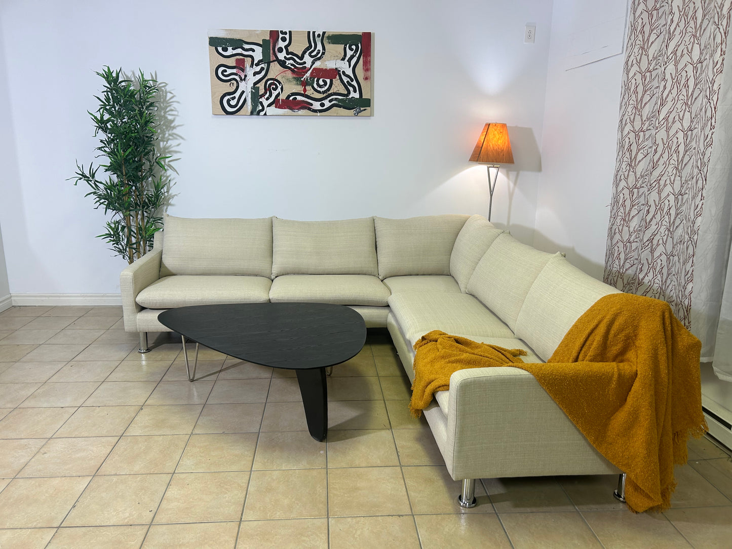 Anders Sectional Sofa in Beige Fabric