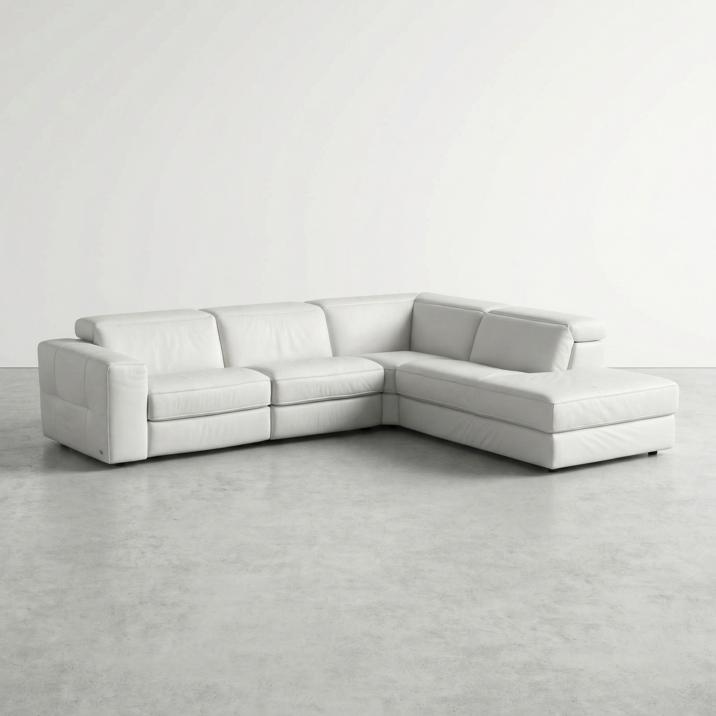 Natuzzi white electric leather sectional sofa